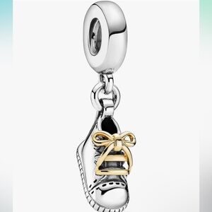 Pandora Charm Sneaker